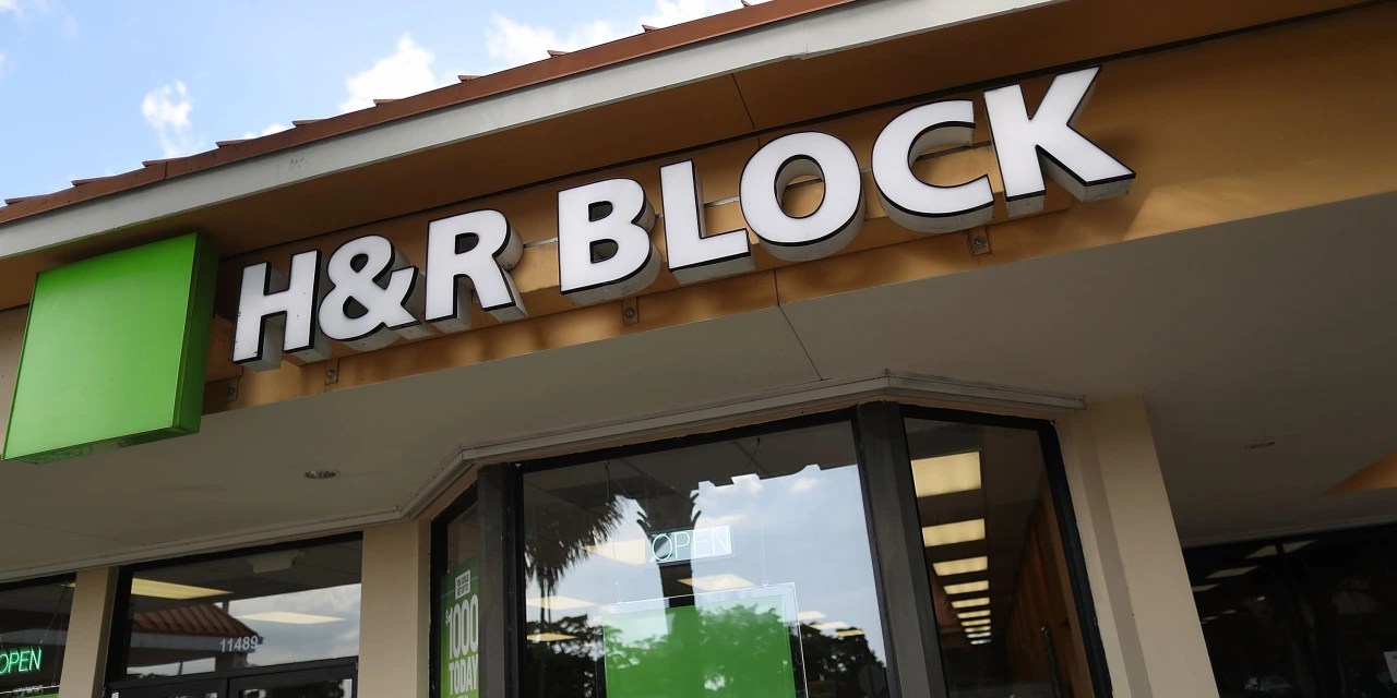 H&R Block to Close 400 Locations WSJ