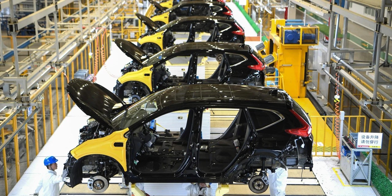 China’s CarSales Slump Extends Into Another Year WSJ