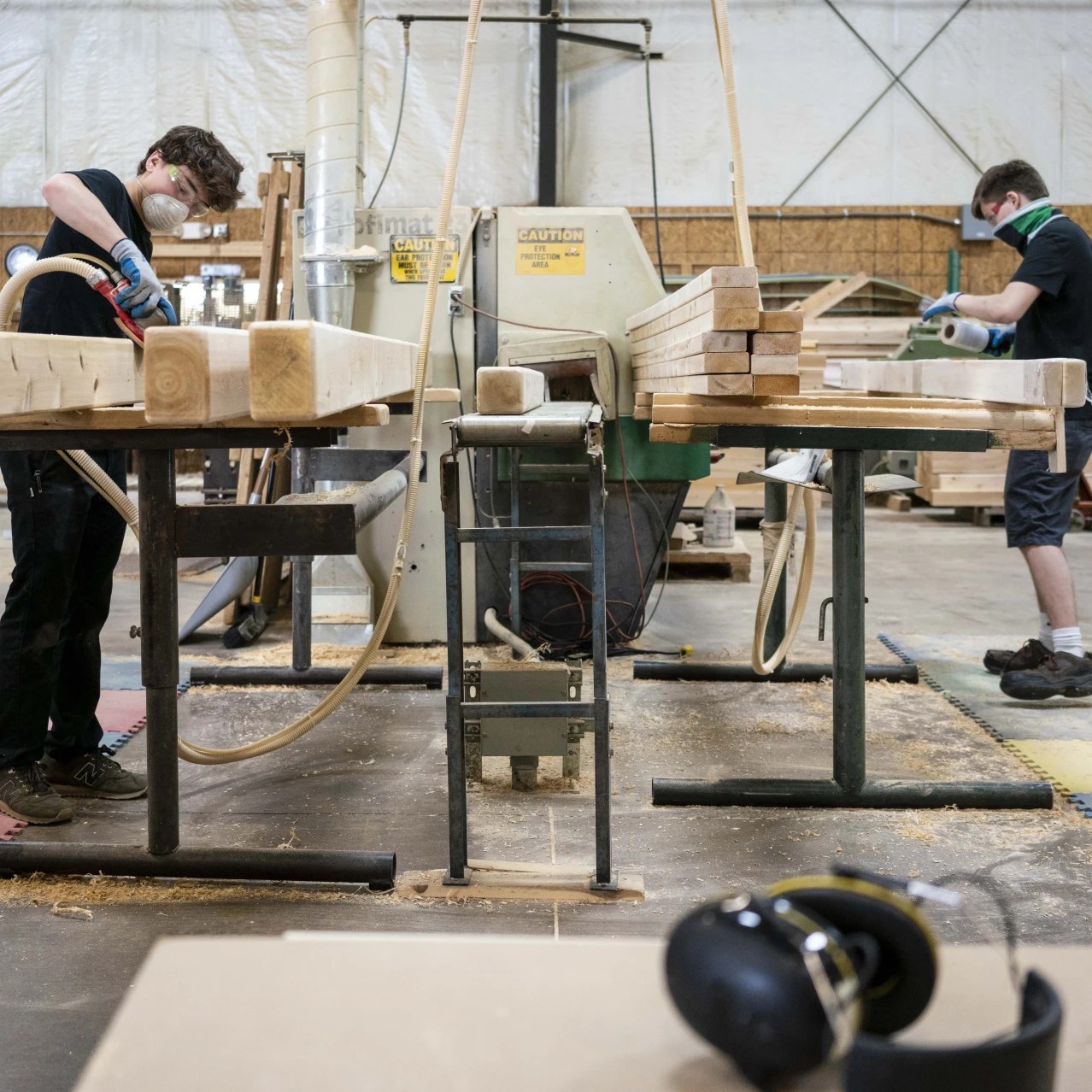 PlaySet Maker Needs Workers, but They Are a Hard Sell WSJ