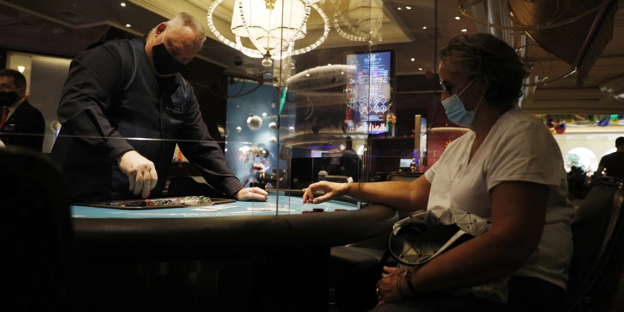 Las Vegas Workers Sue Casinos Over Covid19 Safety WSJ