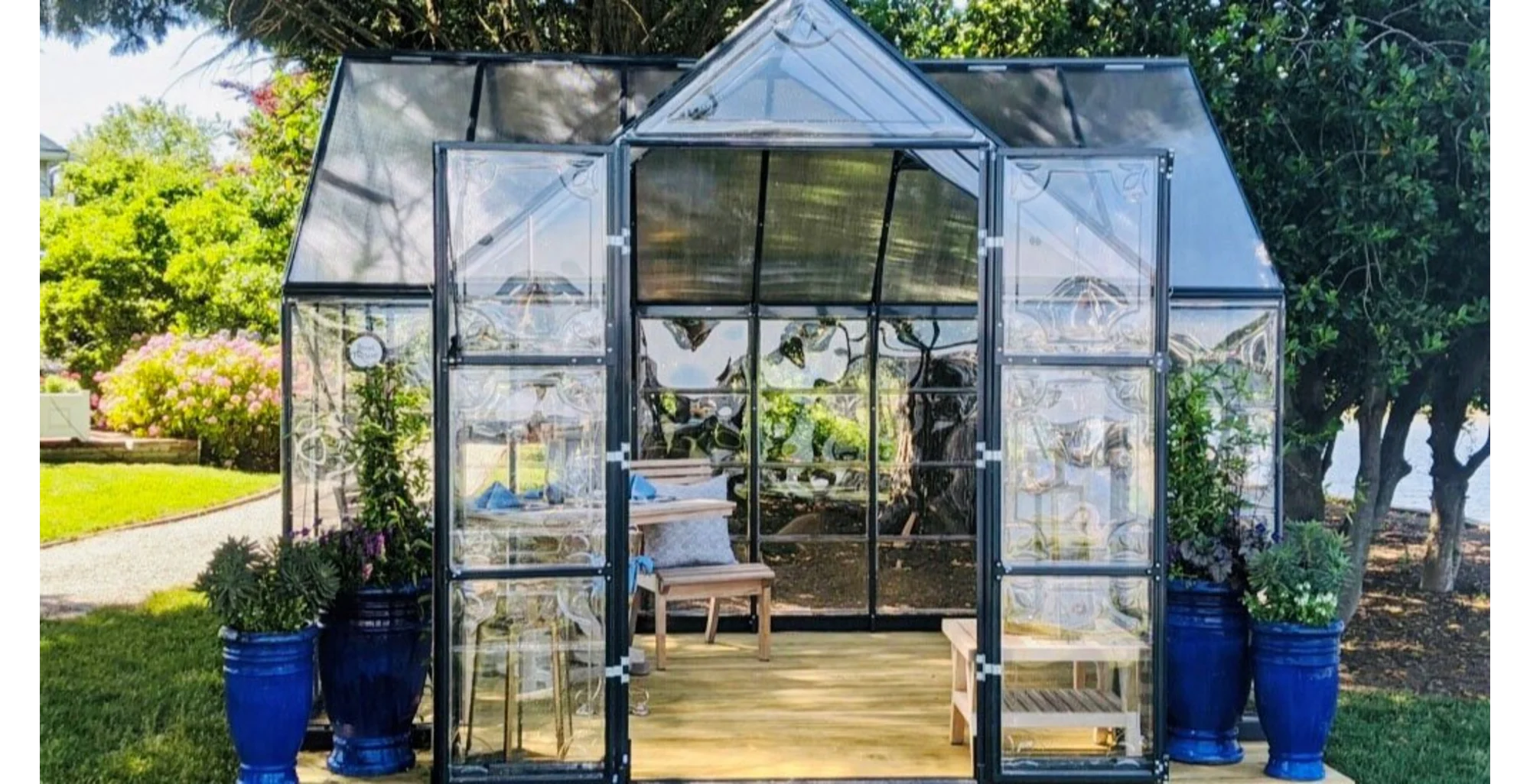 Is It Safe to Stay in a Luxury Resort Right Now? WSJ