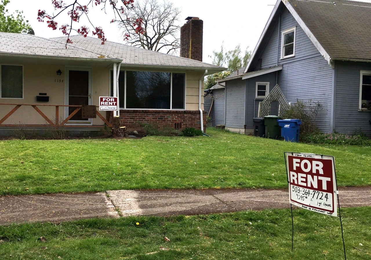 Freddie Mac Joins RentalHome Boom WSJ