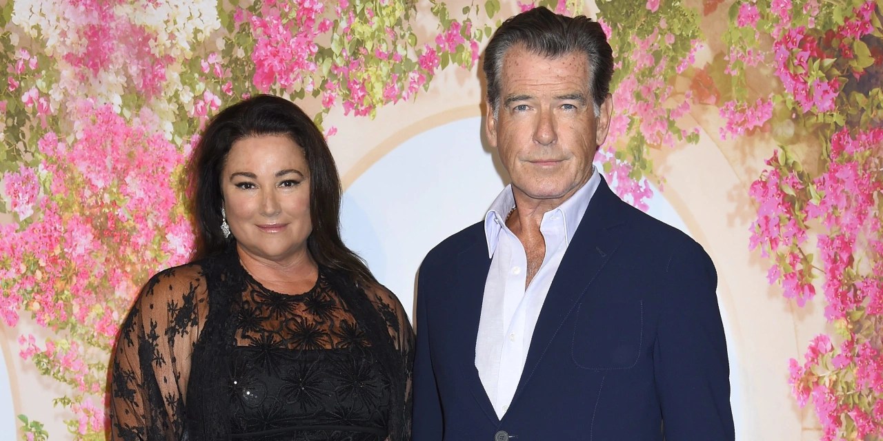 Pierce Brosnan’s James BondInspired Malibu Home Asks 100 Million WSJ