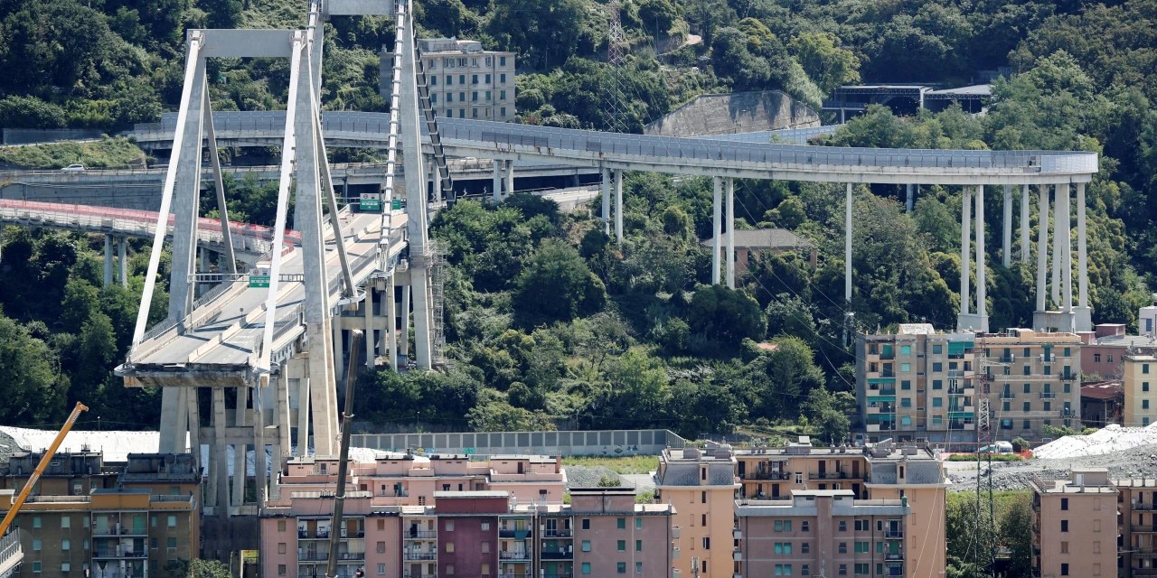 Genoa BridgeCollapse Probe Grows as Police Search Government Offices