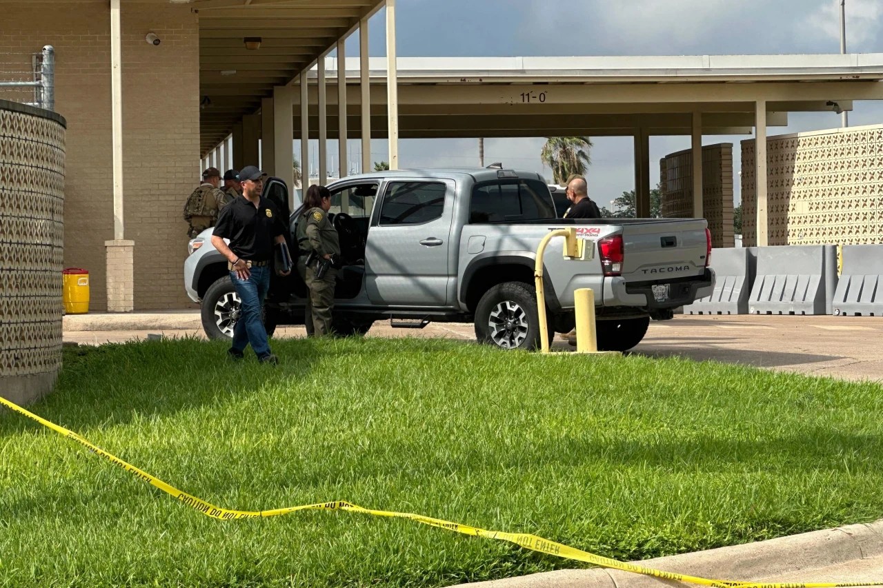Suspected Shooter In Attack On Mcallen Texas Border Patrol Building
