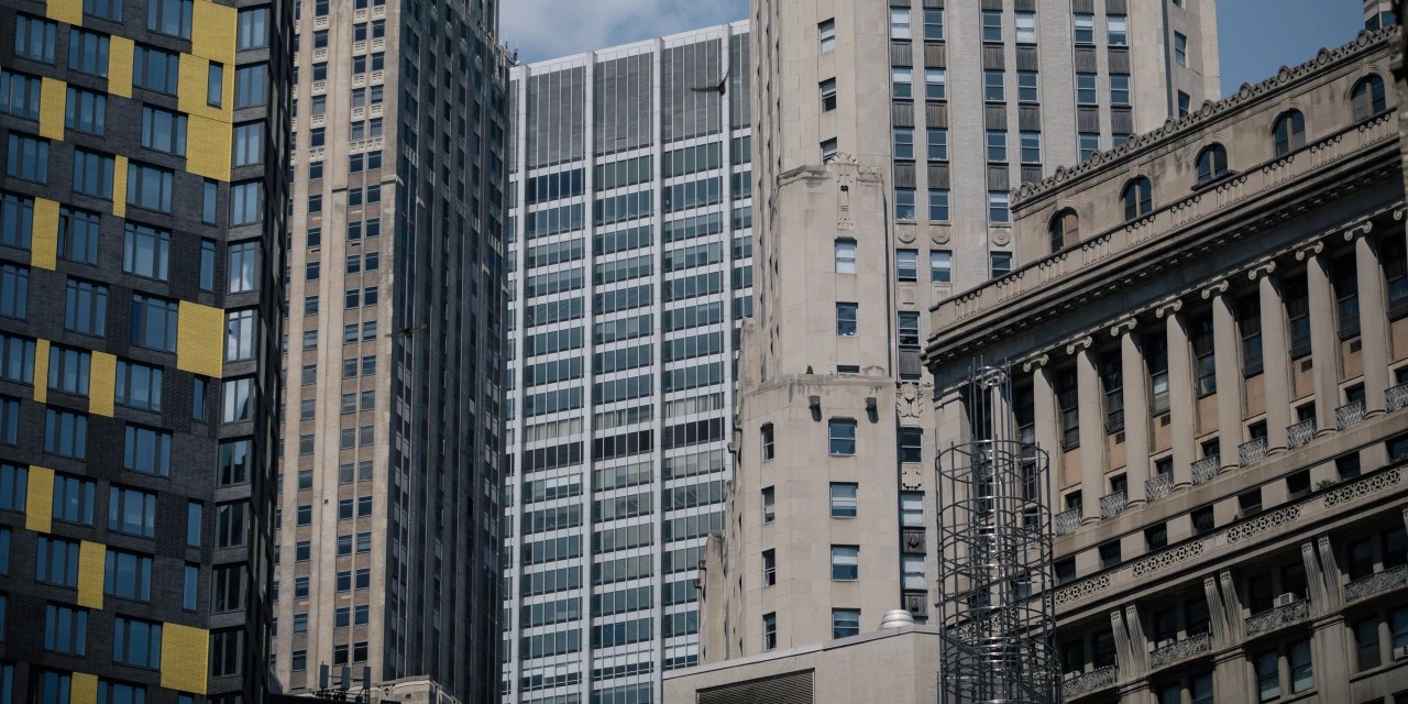 Manhattan’s ApartmentVacancy Rate Is Stubbornly High WSJ