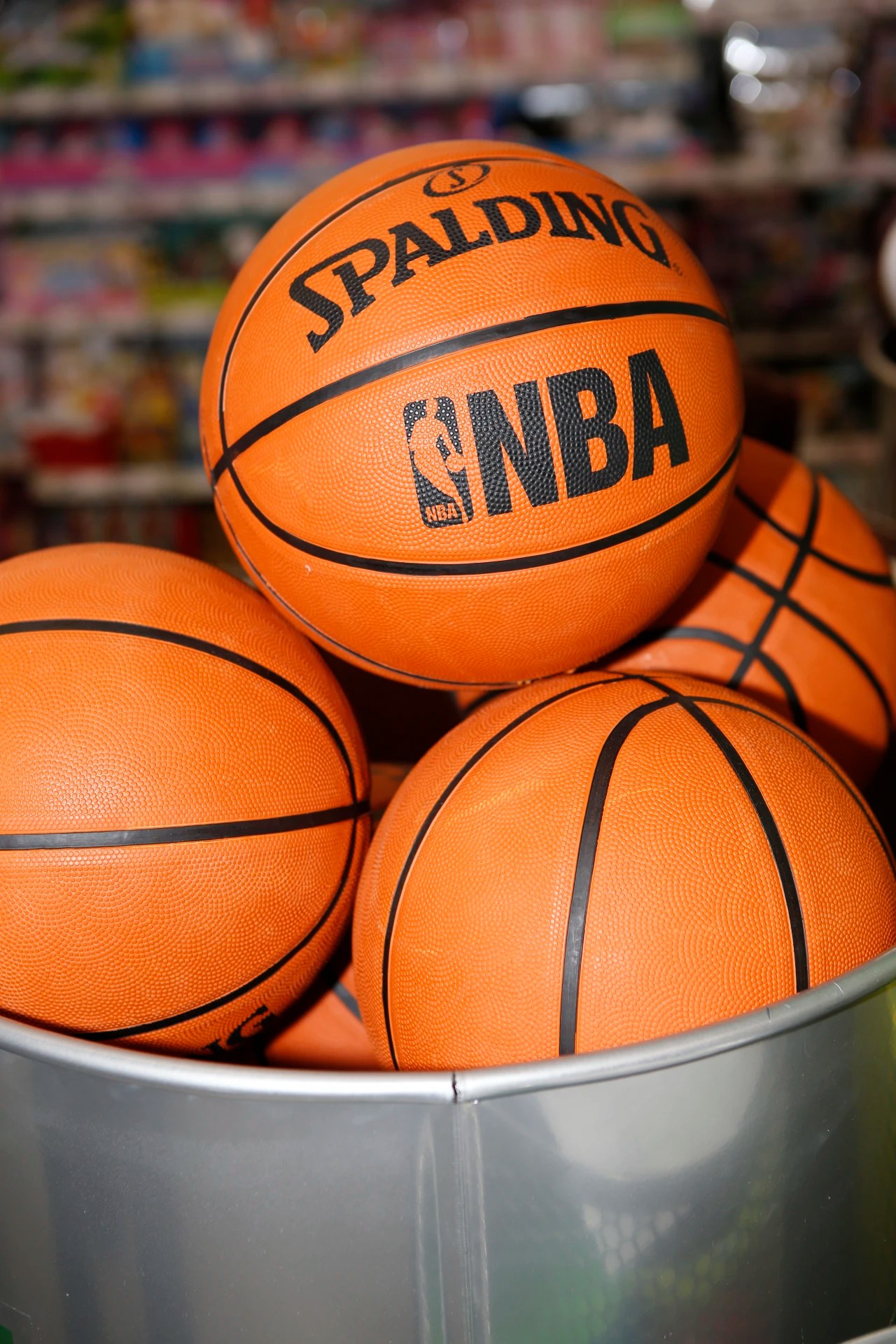 Five Below, the AmazonProof Store WSJ