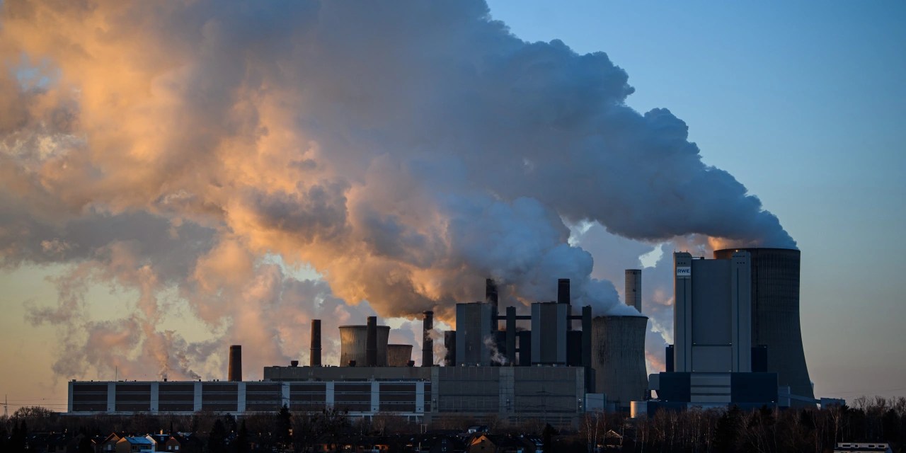 Carbon Price Boom Attracts Investors to EmissionsTrading Market WSJ