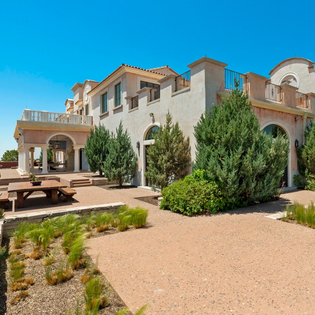 Jeffrey Epstein’s 8,000Acre New Mexico Ranch Lists for 27.5 Million WSJ