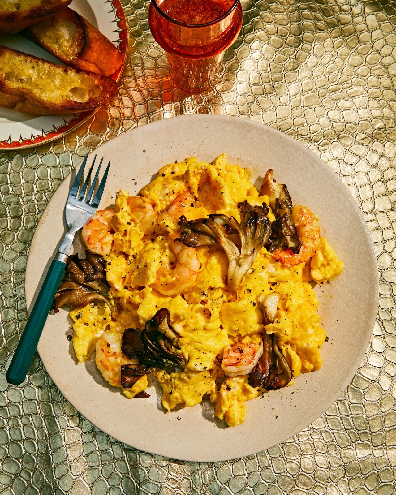 Are Scrambled Eggs Good For Dogs To Eat