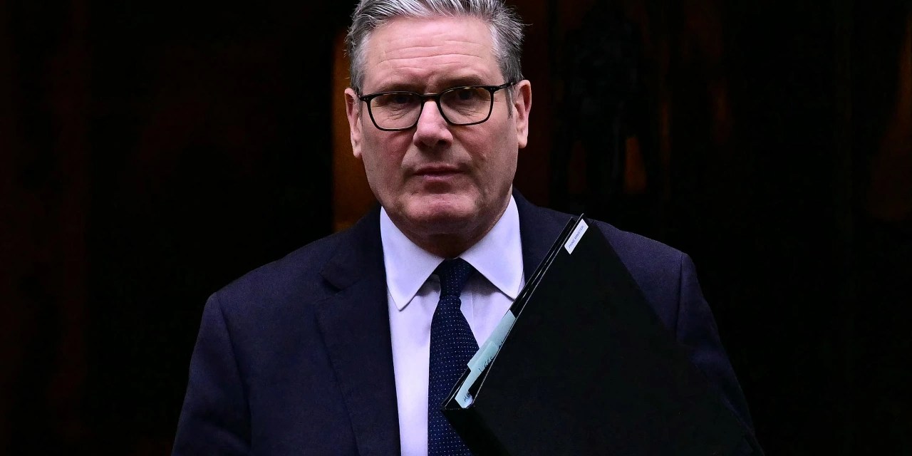 U.K.’s Starmer Is in Danger of First Leader to Fall in Epstein(09)