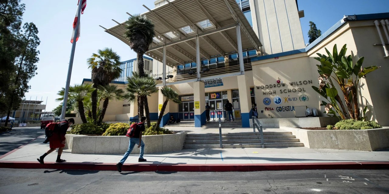 Los Angeles School District Requires Students to Get Covid19 Vaccine WSJ