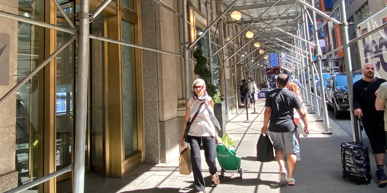 Pimco Sets Its Sights on Commercial Real Estate WSJ