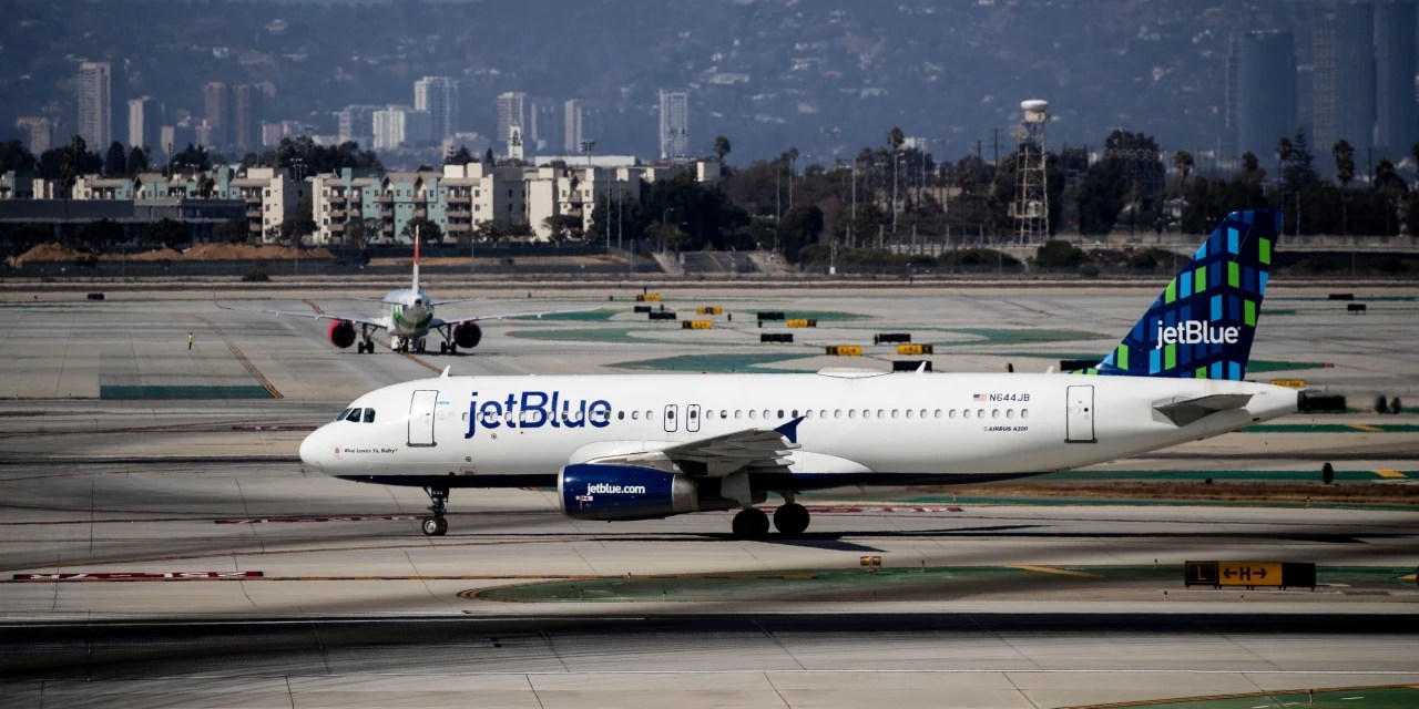 American Airlines, Alaska, JetBlue Orders Workers to Get Covid19