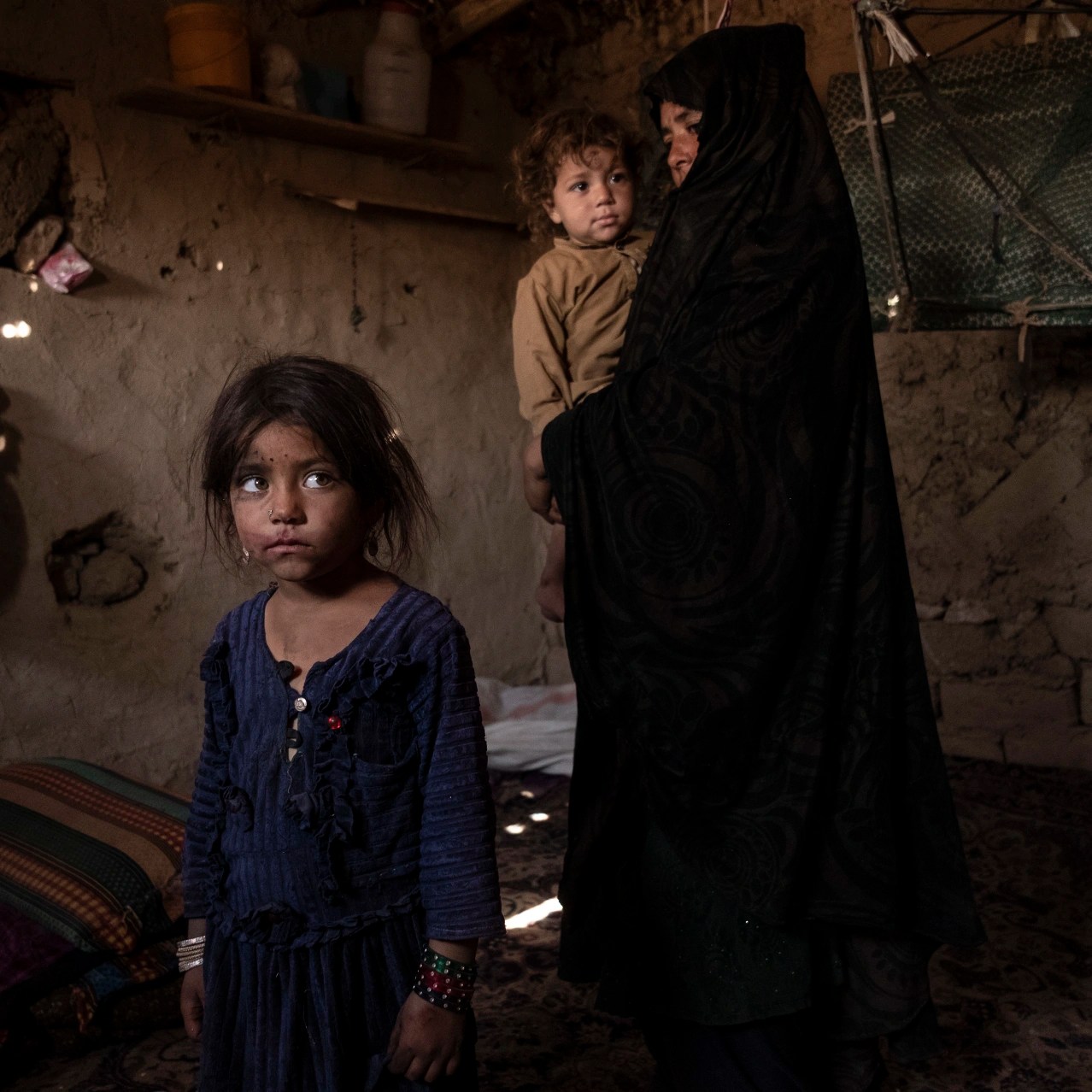 As Afghanistan Sinks Into Destitution, Some Sell Children to Survive WSJ