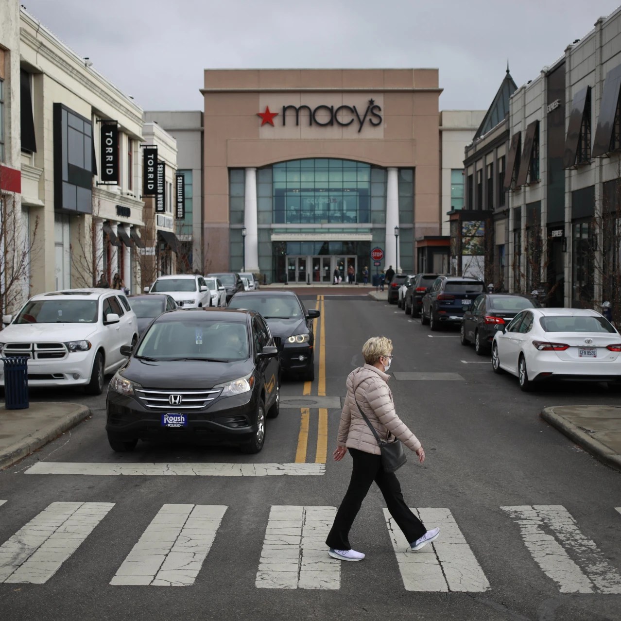 OpenAir Shopping Centers Are Leading Retail Recovery WSJ