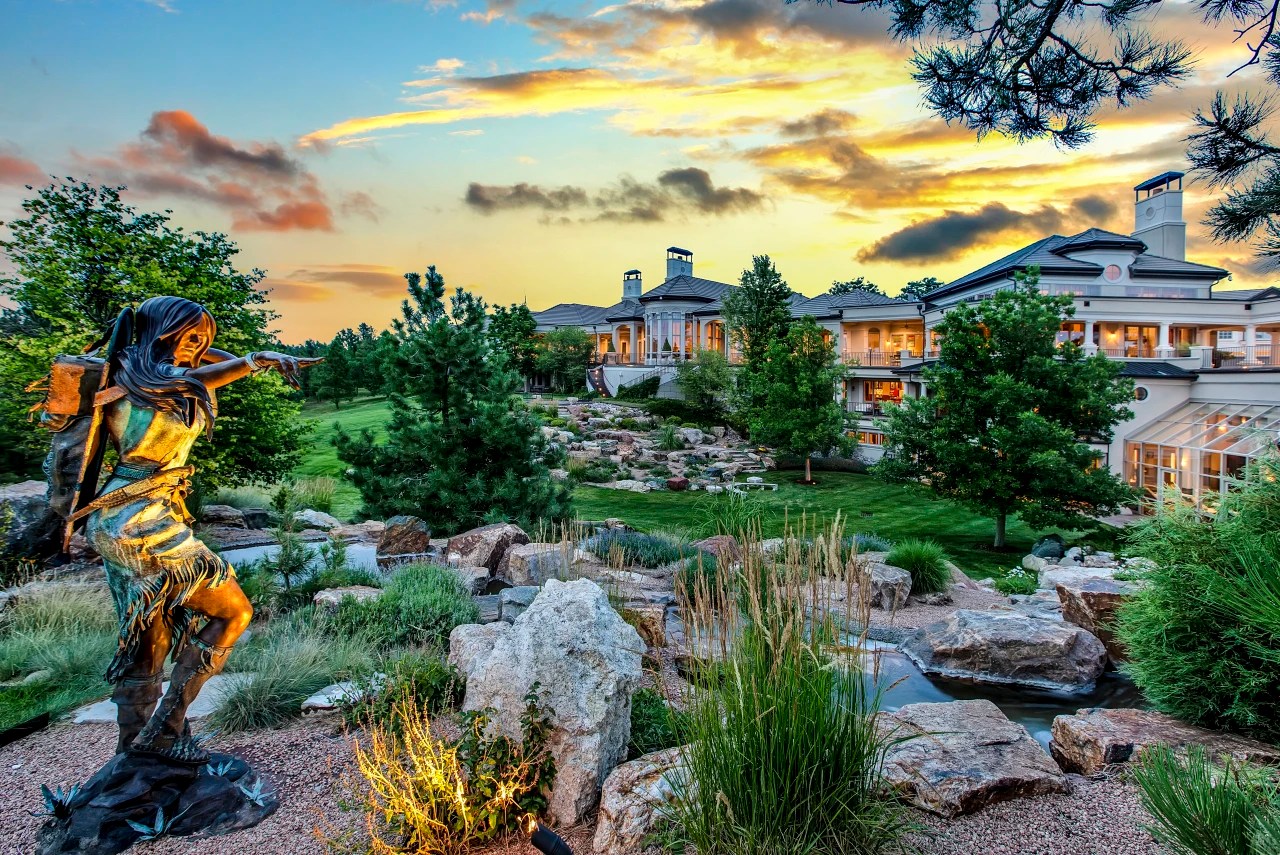 Blockchain Entrepreneur Jonathan Yantis Pays 12.5 Million to Buy