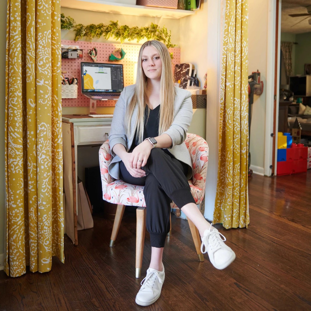 Teachers Are Quitting, and Companies Are Hot to Hire Them WSJ