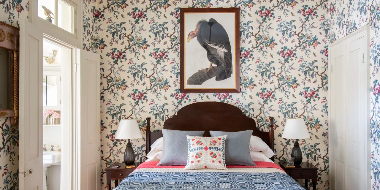 What Makes a Small Room Look Bigger Five Decorating Myths Debunked WSJ