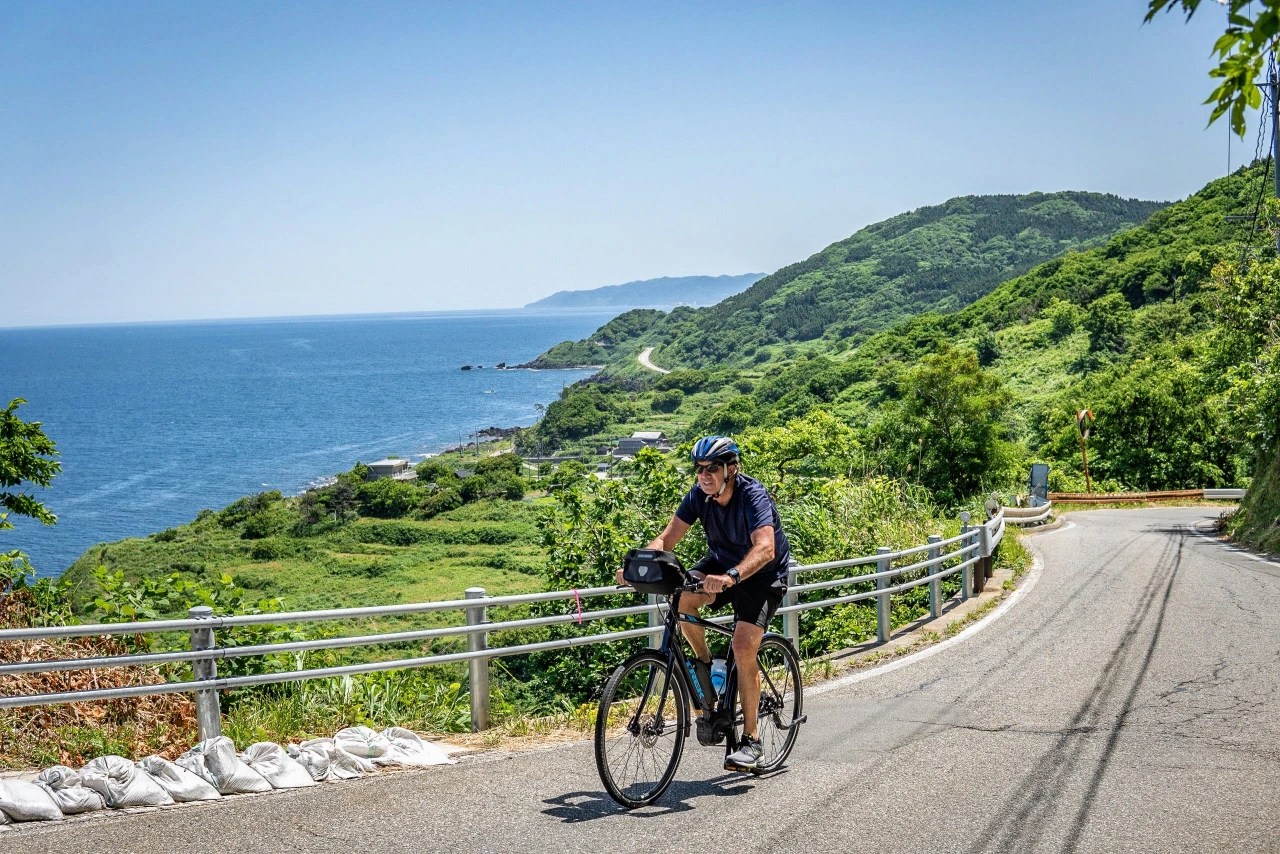 Bicycle Vacations atelieryuwa.ciao.jp