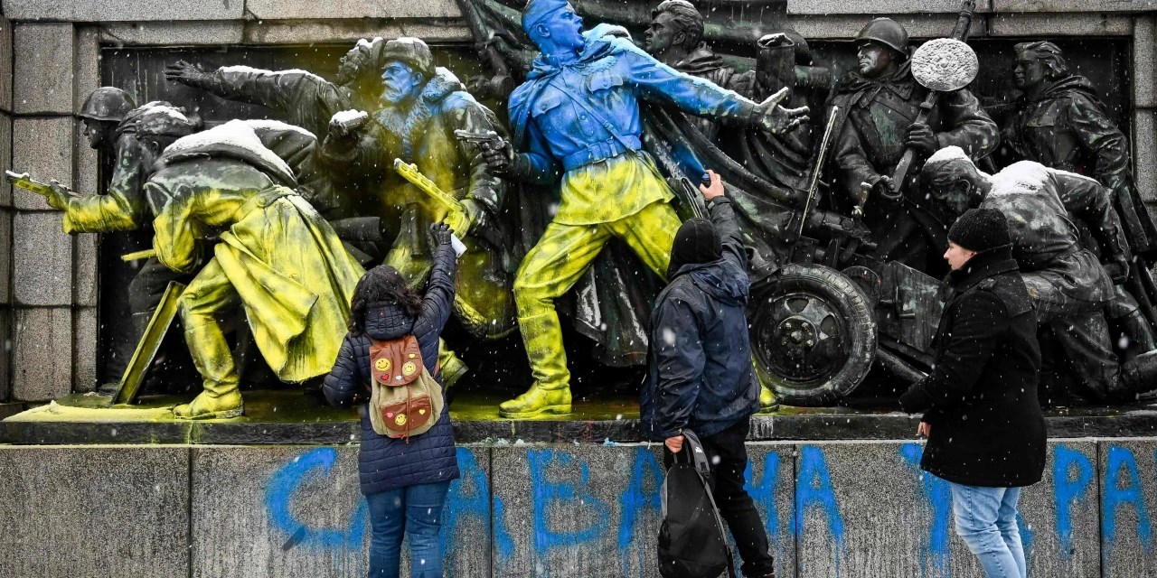 Bulgarian Defense Minister Dismissed for Refusing to Call Russia's