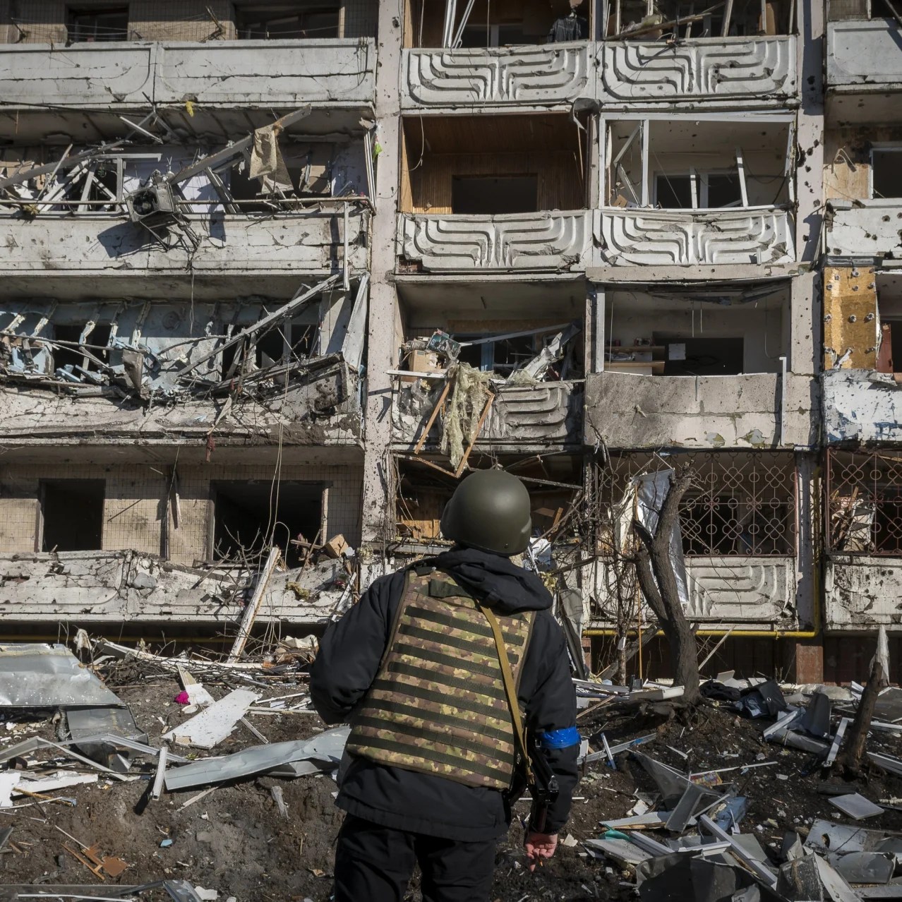 Russia Bombards Kyiv as European Leaders Arrive in Ukraine’s Capital WSJ