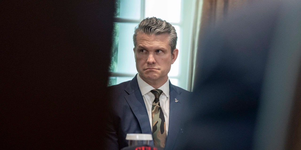 Exclusive Pete Hegseth’s Signal Chat That Included His Wife Under