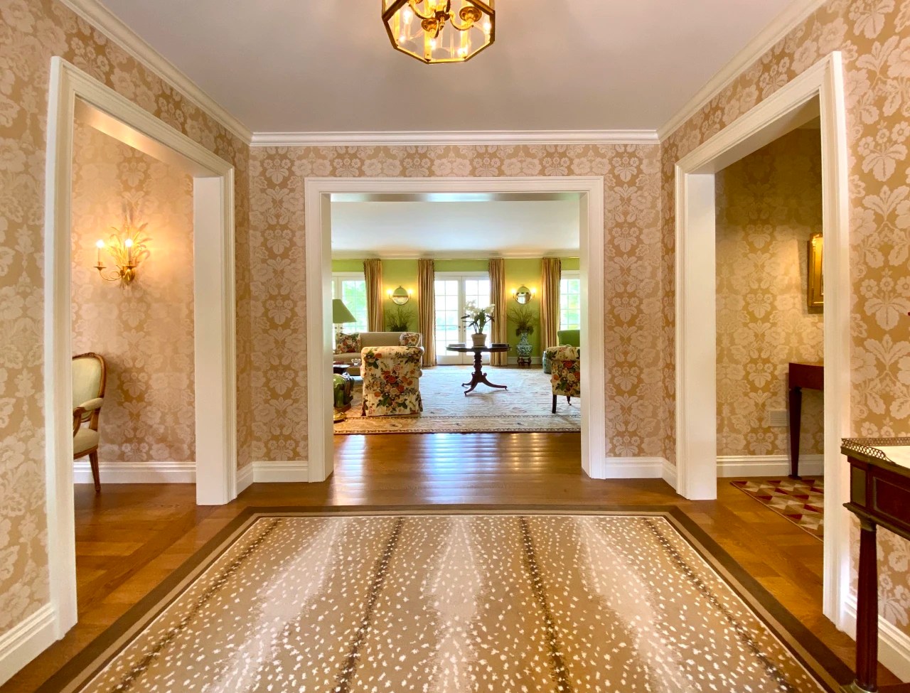 Cargill Heiress Lists Waterfront Connecticut Home for 14.5 Million WSJ