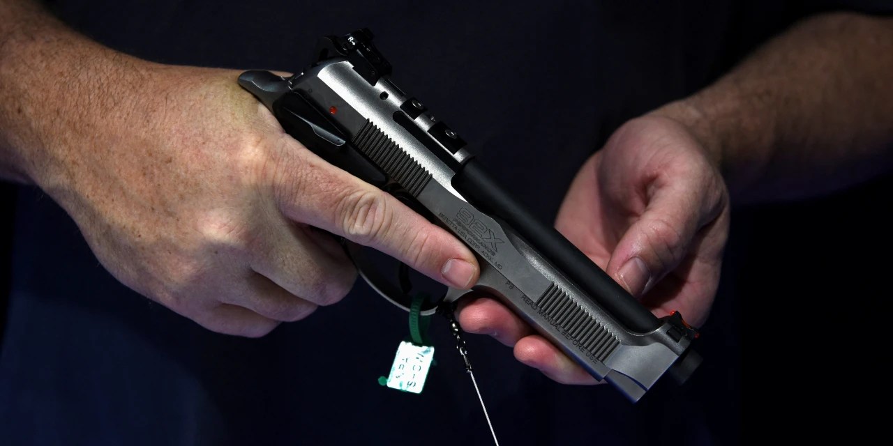 LyrArc Gist of Supreme Court Strikes Down New York Law on Concealed Weapons
