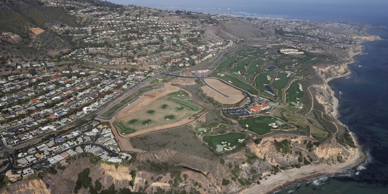 Cushman & Wakefield Is Held in Contempt in Trump Probe WSJ