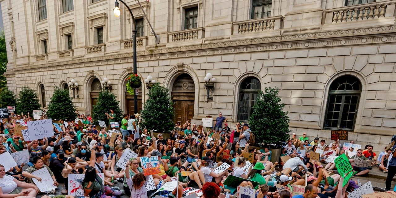 SixWeek Abortion Ban Goes Into Effect WSJ