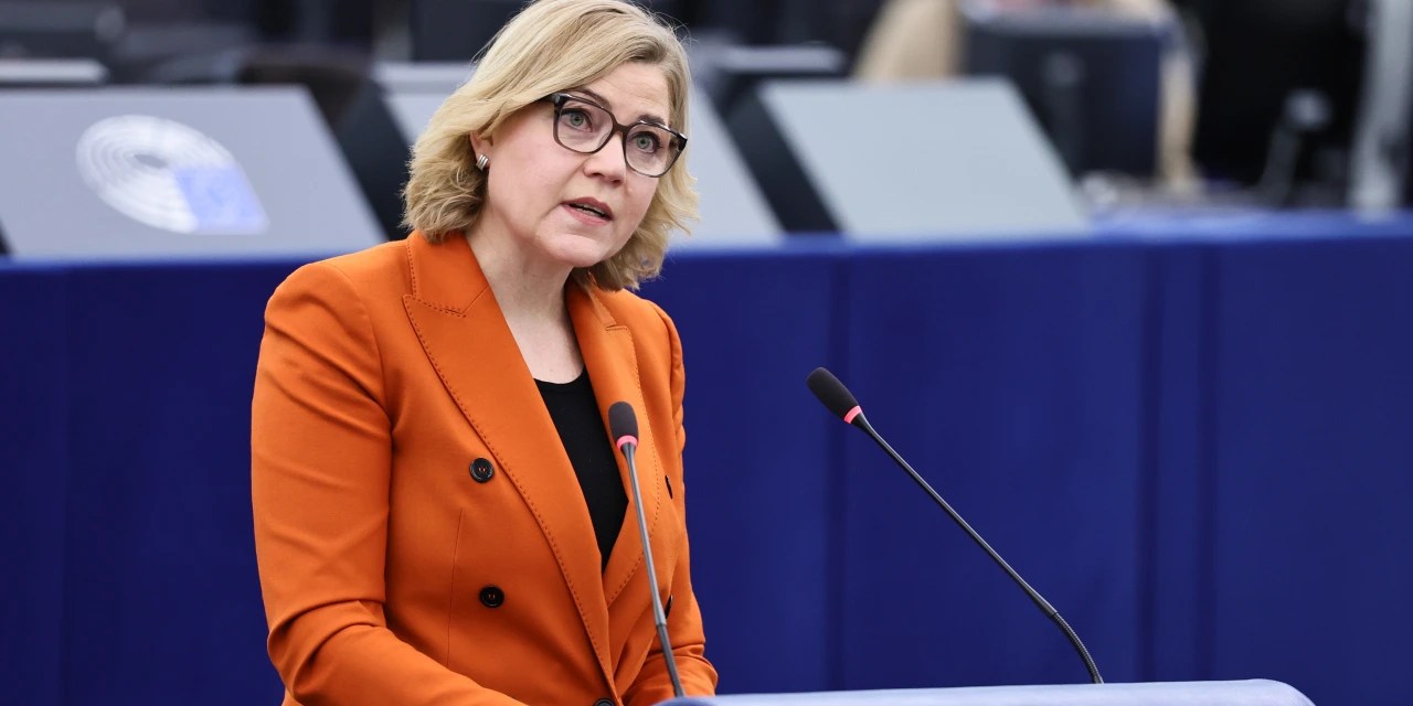 EU Probes Elon Musk’s X Amid Grok Deepfake Outcry WSJ(07)