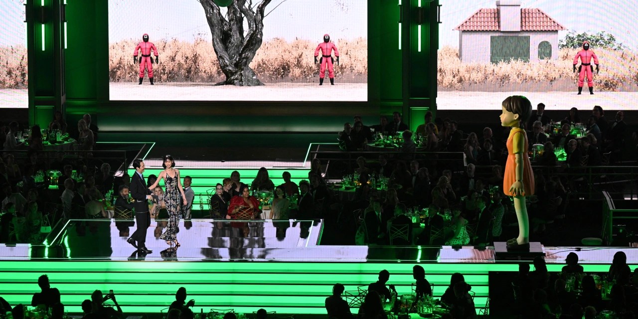 Techcrunch Events 2023 Techmeme Memo Netflix told ad buyers the company expects its ad