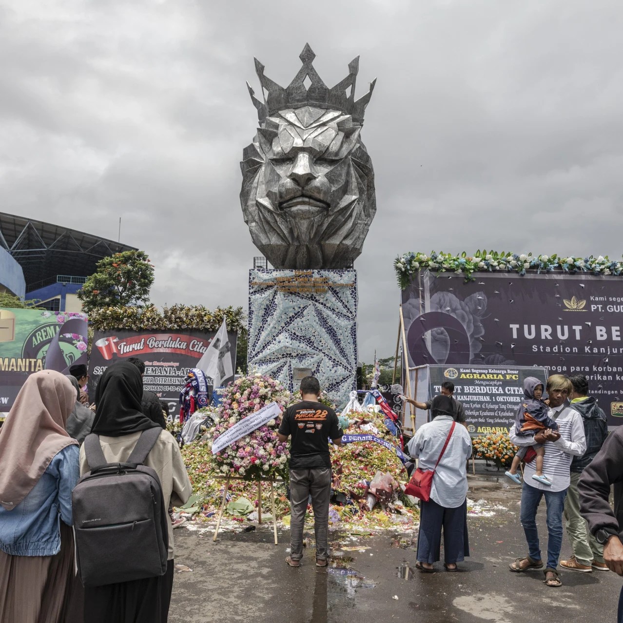 How Police Tactics at Indonesia Soccer Stadium Led to Disaster That