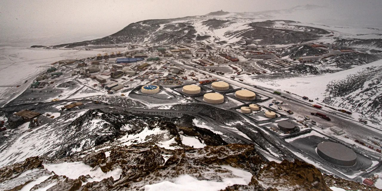 A U.S. Research Station in Antarctica Is Stopping Travel After Covid19