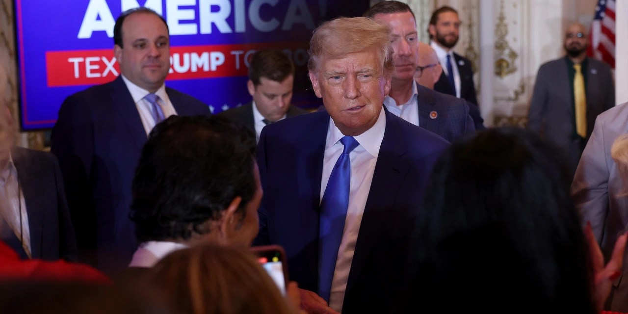 Donald Trump’s Dinner With Kanye West, Nick Fuentes Sparks Criticism WSJ