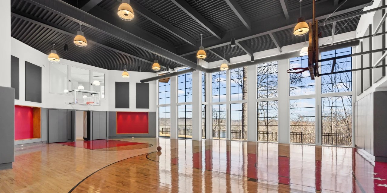 Home Court Advantage: Four Properties With Tricked-Out Sports Spaces - WSJ