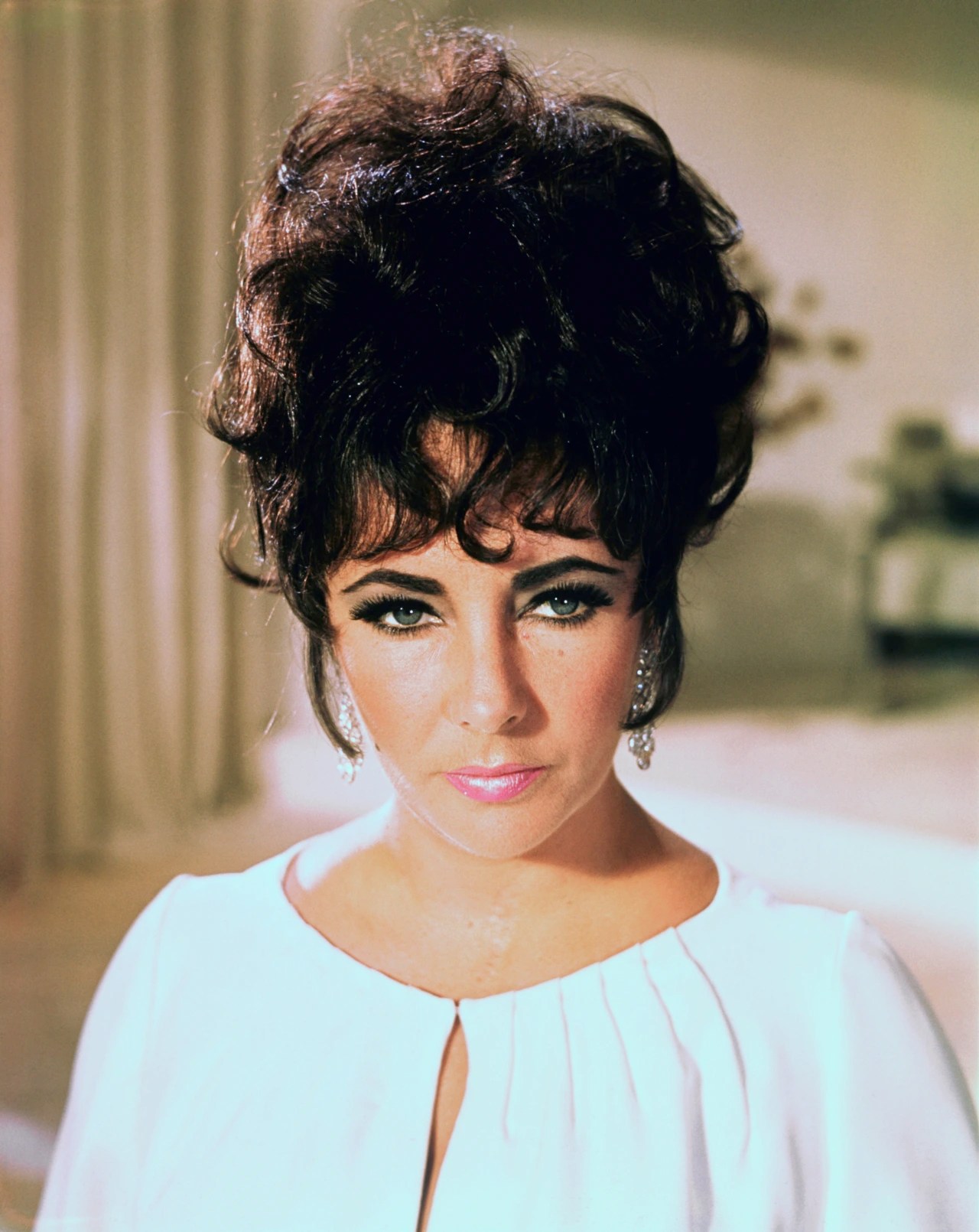 Elizabeth Taylor KeldaKersley