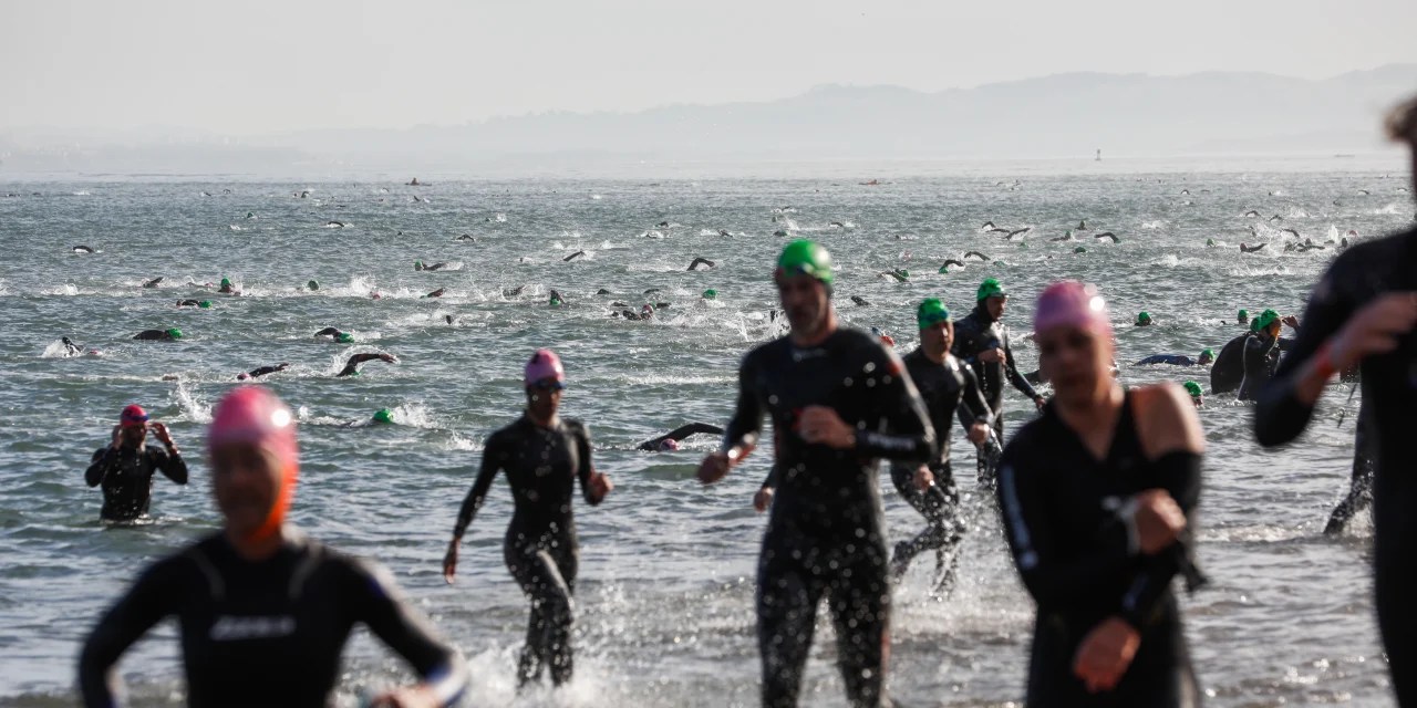Wetsuit Shaming in San Francisco Divides Bay Area Swimmers WSJ