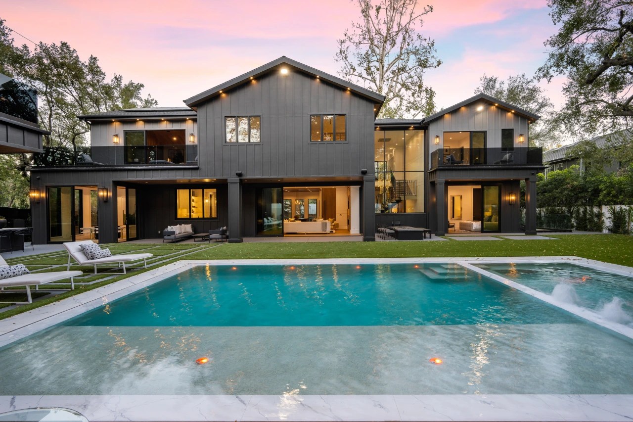 Actor Michael B. Jordan Lists L.A. Home for 12.995 Million WSJ