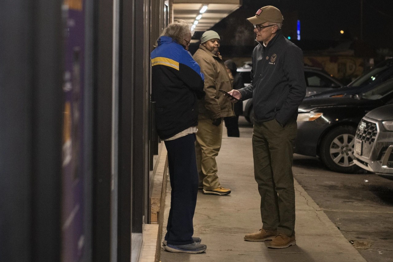 The VA Program That Has Homelessness Down Among Veterans WSJ