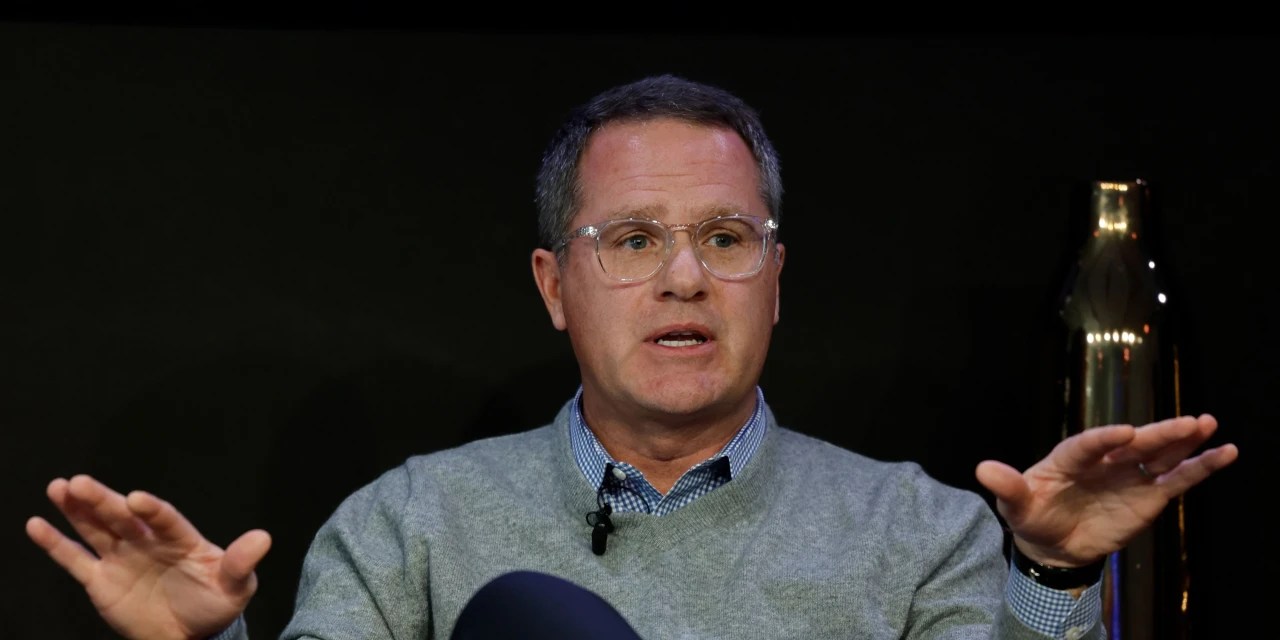 Walmart CEO Plans to Stay in Role at Least Three More Years WSJ