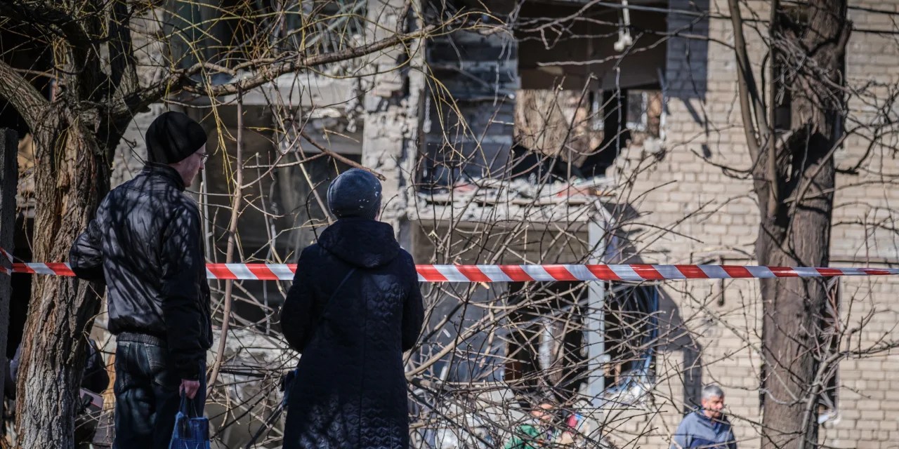 Artillery Shortage Hampers Russia’s Offensive in East Ukraine, Western Officials Say WSJ