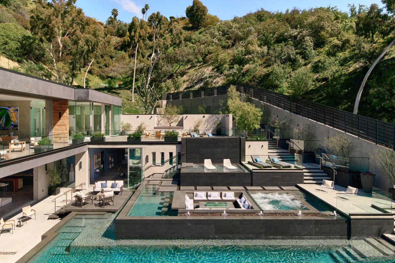 A Developer Wanted His BelAir Mansion to Stand Out. So He Added Some