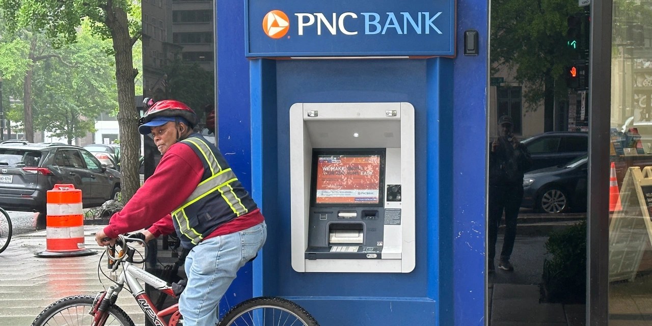 SEC BuybackDisclosure Rule Stirs Worry Over Costs and Compliance WSJ