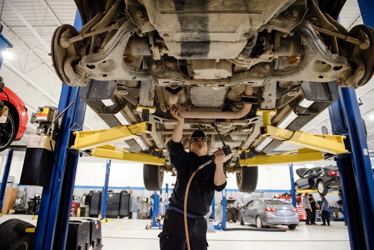 Why It’s Impossible to Get Your Car Repaired This Summer WSJ
