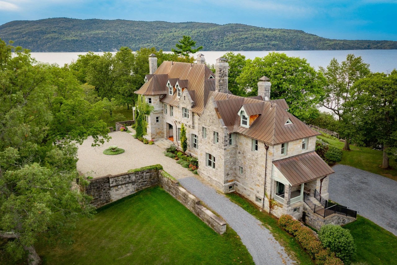 Vermont Estate With 9Hole Golf Course Lists for 26.2 Million WSJ