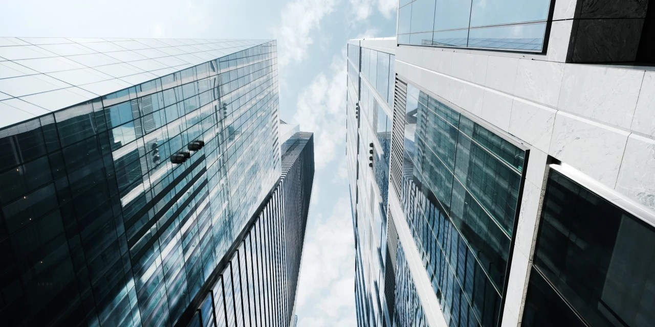 Manhattan Luxury RealEstate Market Heats Up WSJ