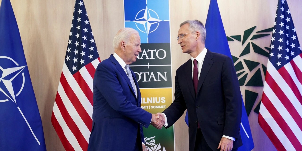 NATO Agrees to Pull Ukraine Closer to Alliance, but Offers No Timeline