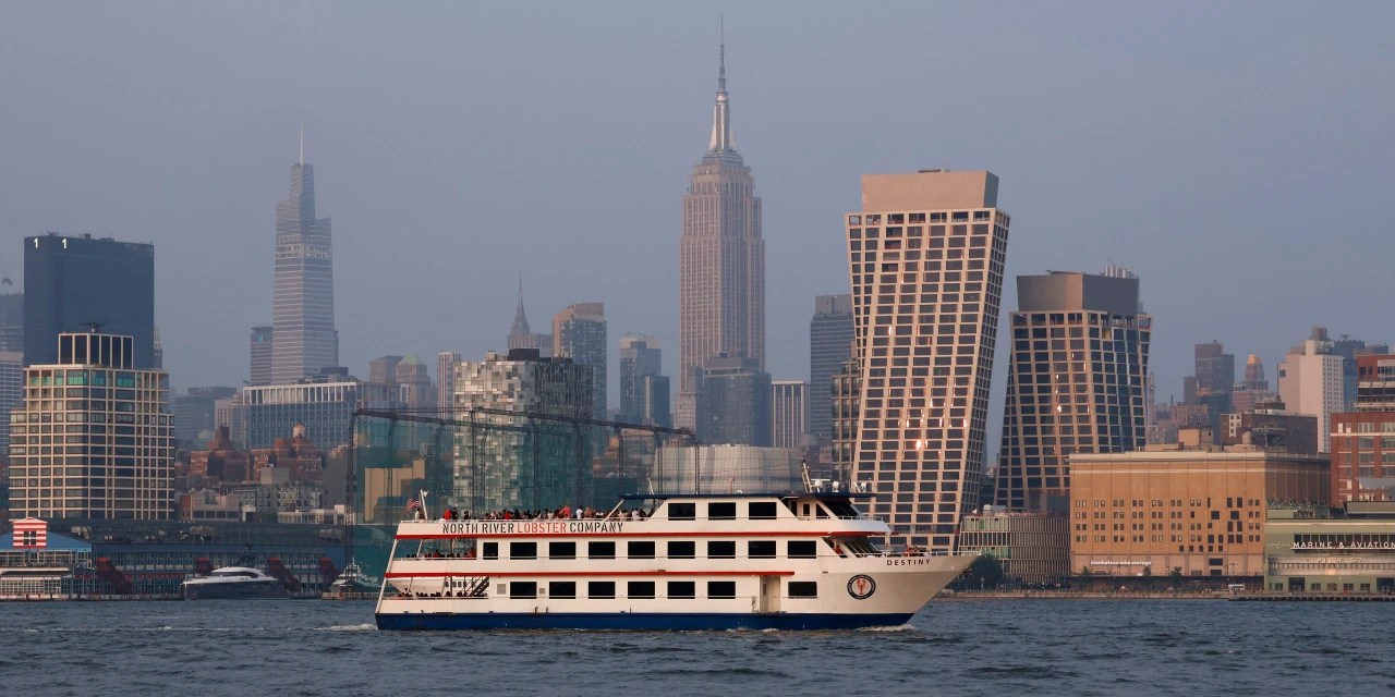 PrivateEquity Firm Launched by Warburg Pincus Alum Inks First Deal